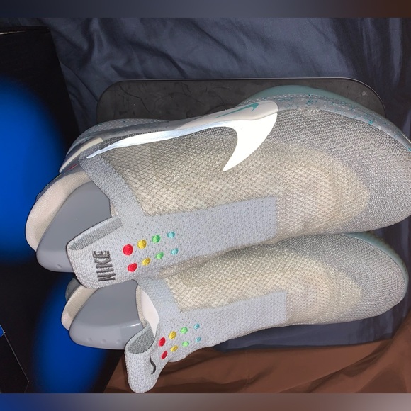 McFly Basketball Shoes (Nike Back to the Future Nike) - Picture 2 of 4